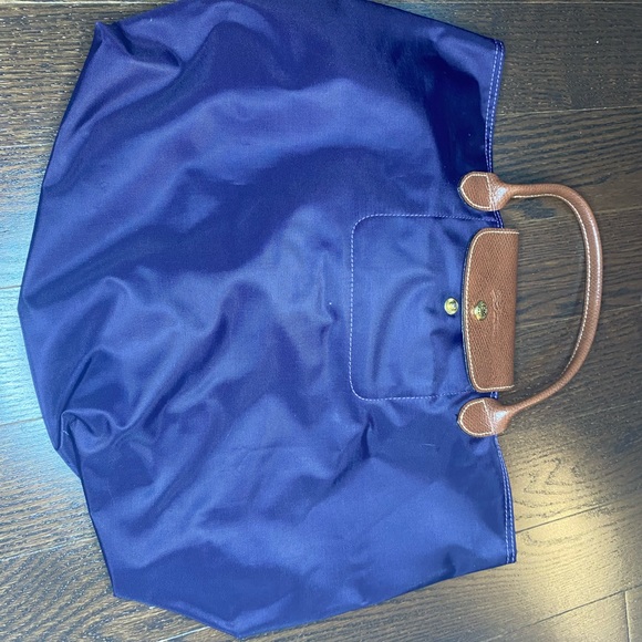 Purple Longchamp Open Le Pilage Tote - Picture 3 of 7